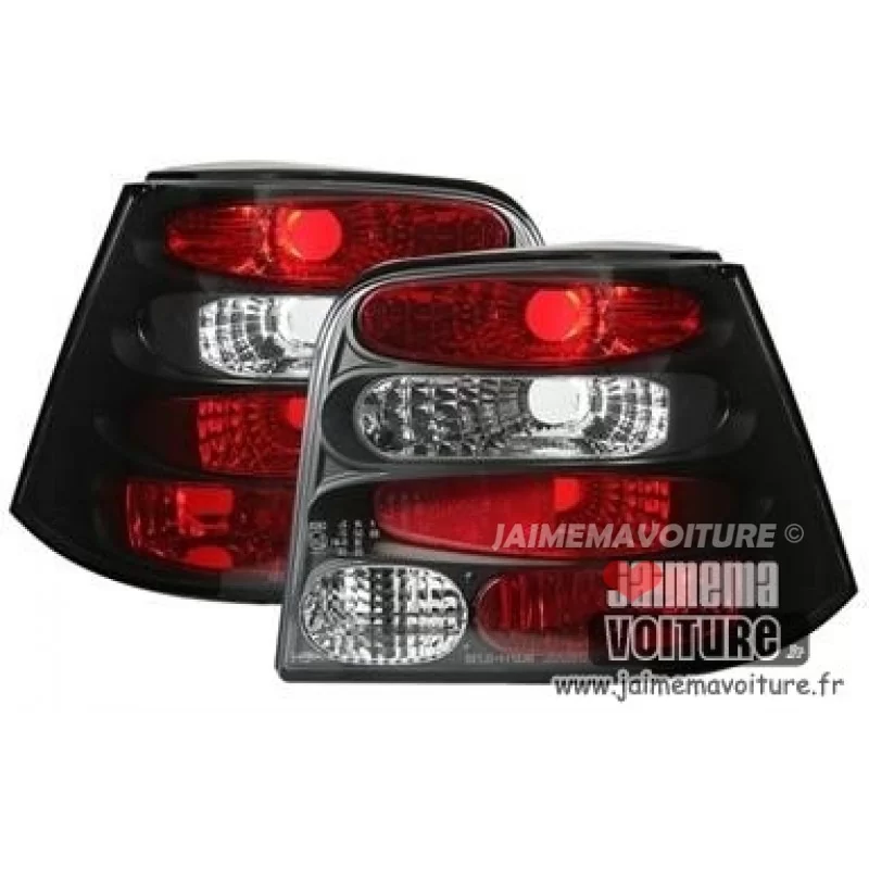 Lexus negro rojo 4 luces traseras de Golf